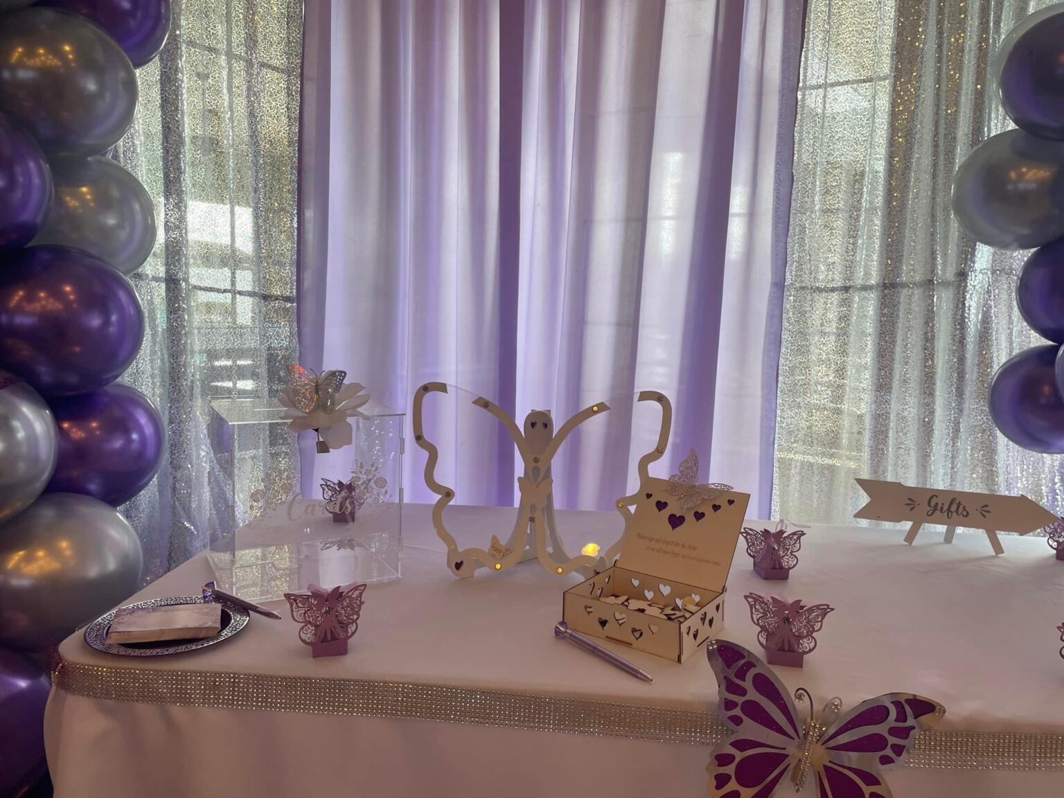 Clubhouse Hawks Point